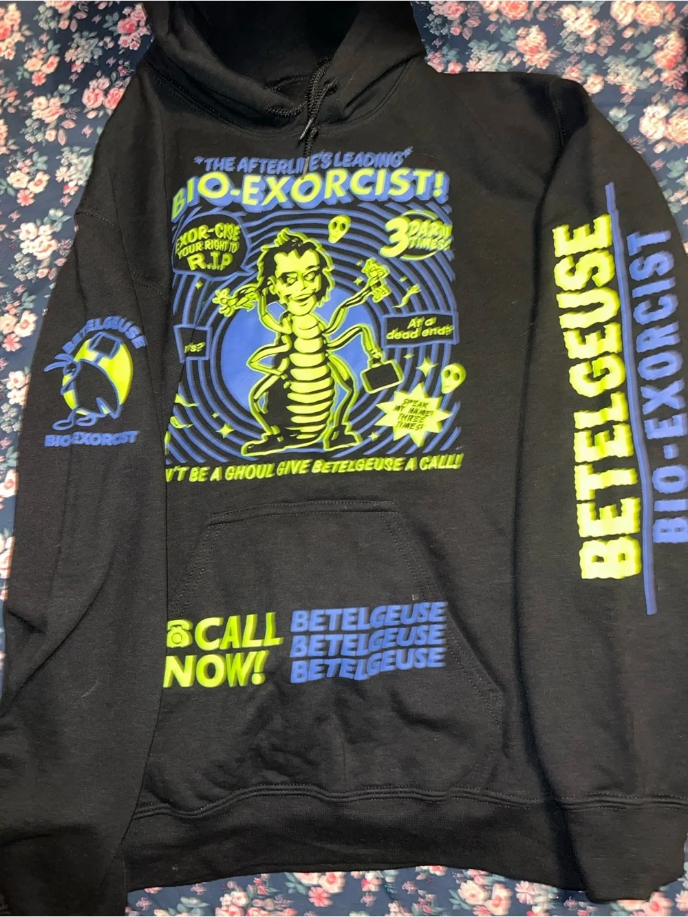 Beetlejuice hoodie men’s size small
